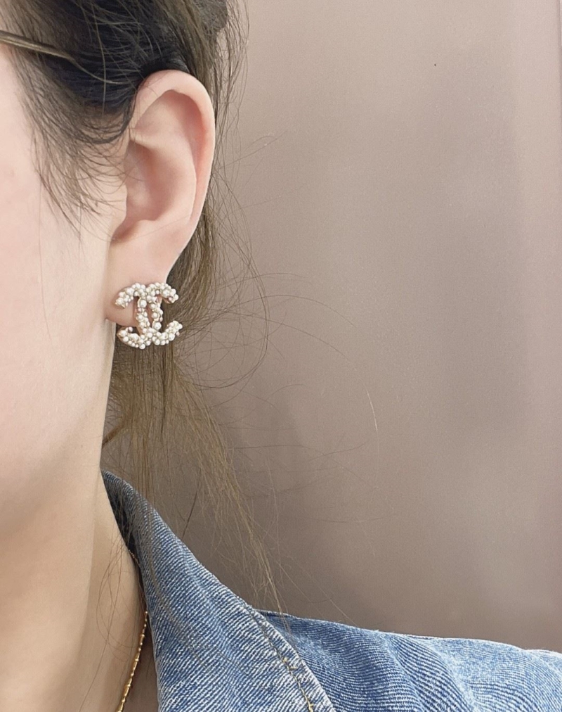 Ch**el earrings